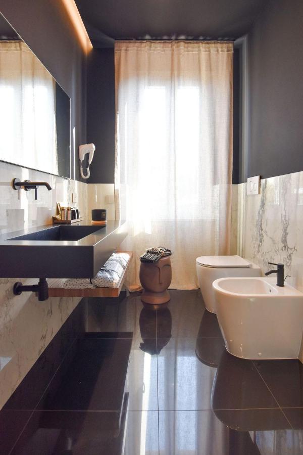 Nuova Cafe' Suite Salice Terme Dış mekan fotoğraf